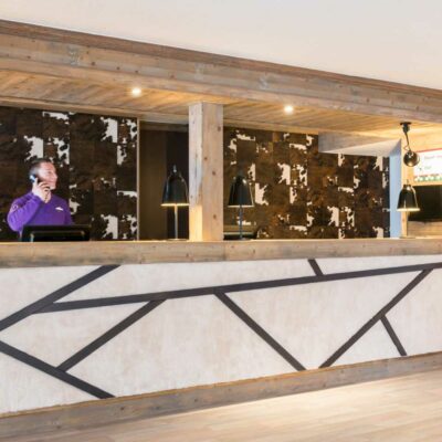 Club Med Arcs Extreme Reception Area